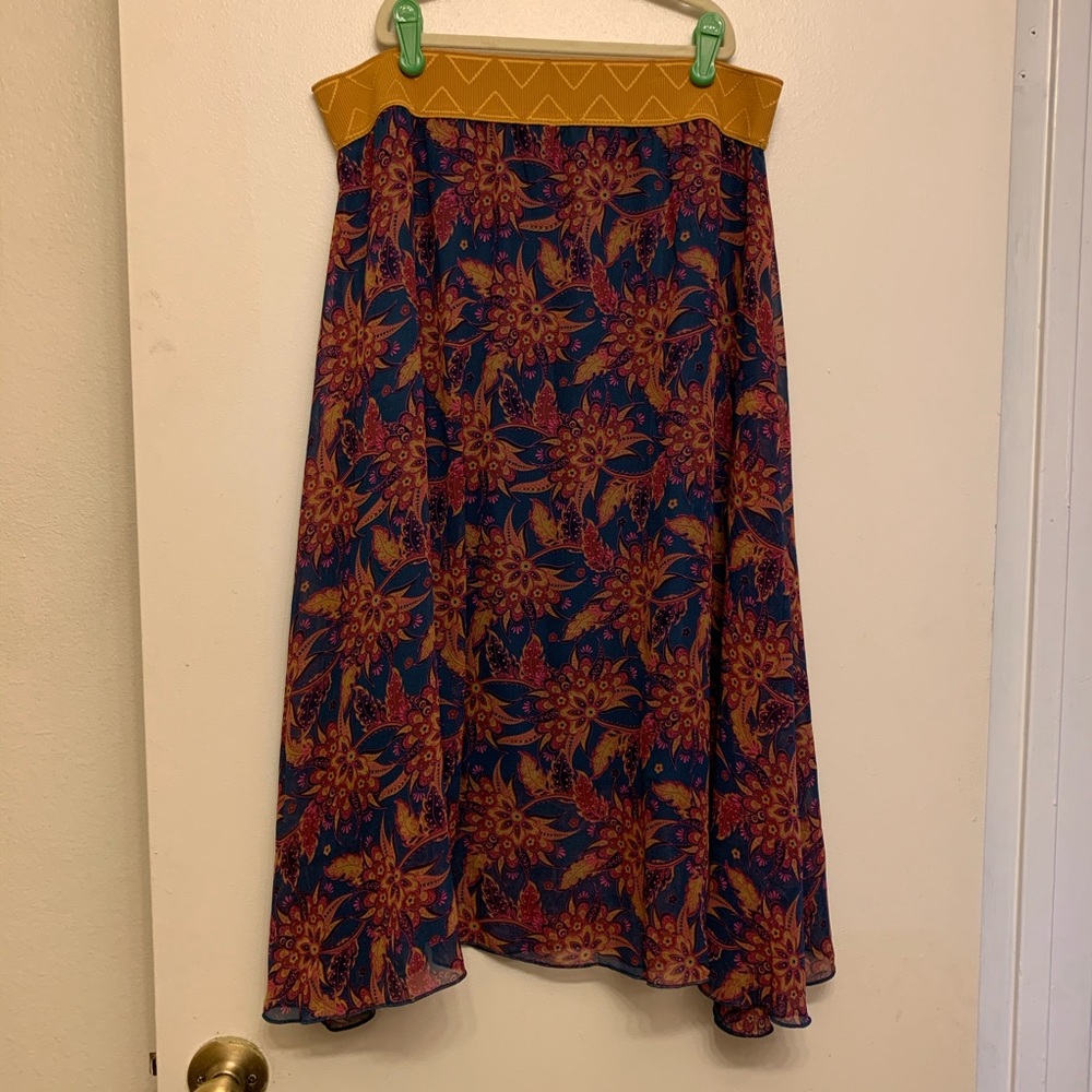 Lularoe Lola